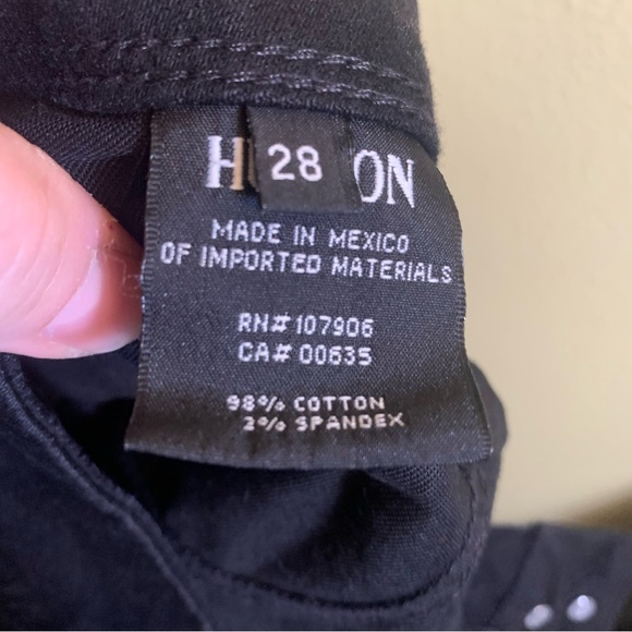 Collin flap Hudson skinny jeans in black, size 28 - Picture 6 of 8